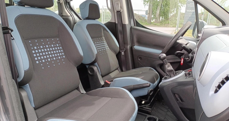 Citroen Berlingo cena 29900 przebieg: 260242, rok produkcji 2014 z Łazy małe 232